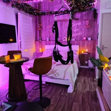 Cambre De Sade Experience Private Jacuzzi *