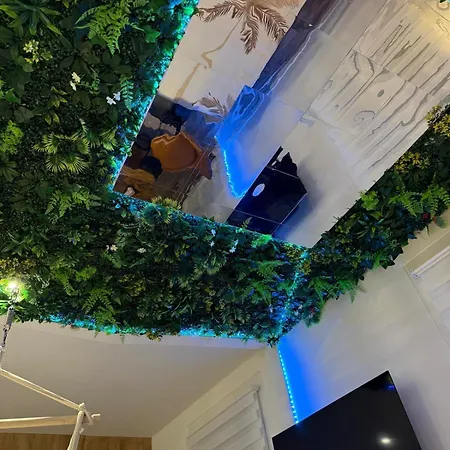 Cambre De Sade Experience Private Jacuzzi Apartamento *
